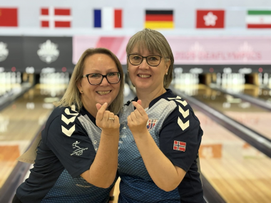 Norge videre i doubles - Endte som nummer 3 i gruppa Norge videre i doubles - Endte som nummer 3 i gruppa - thumbnail